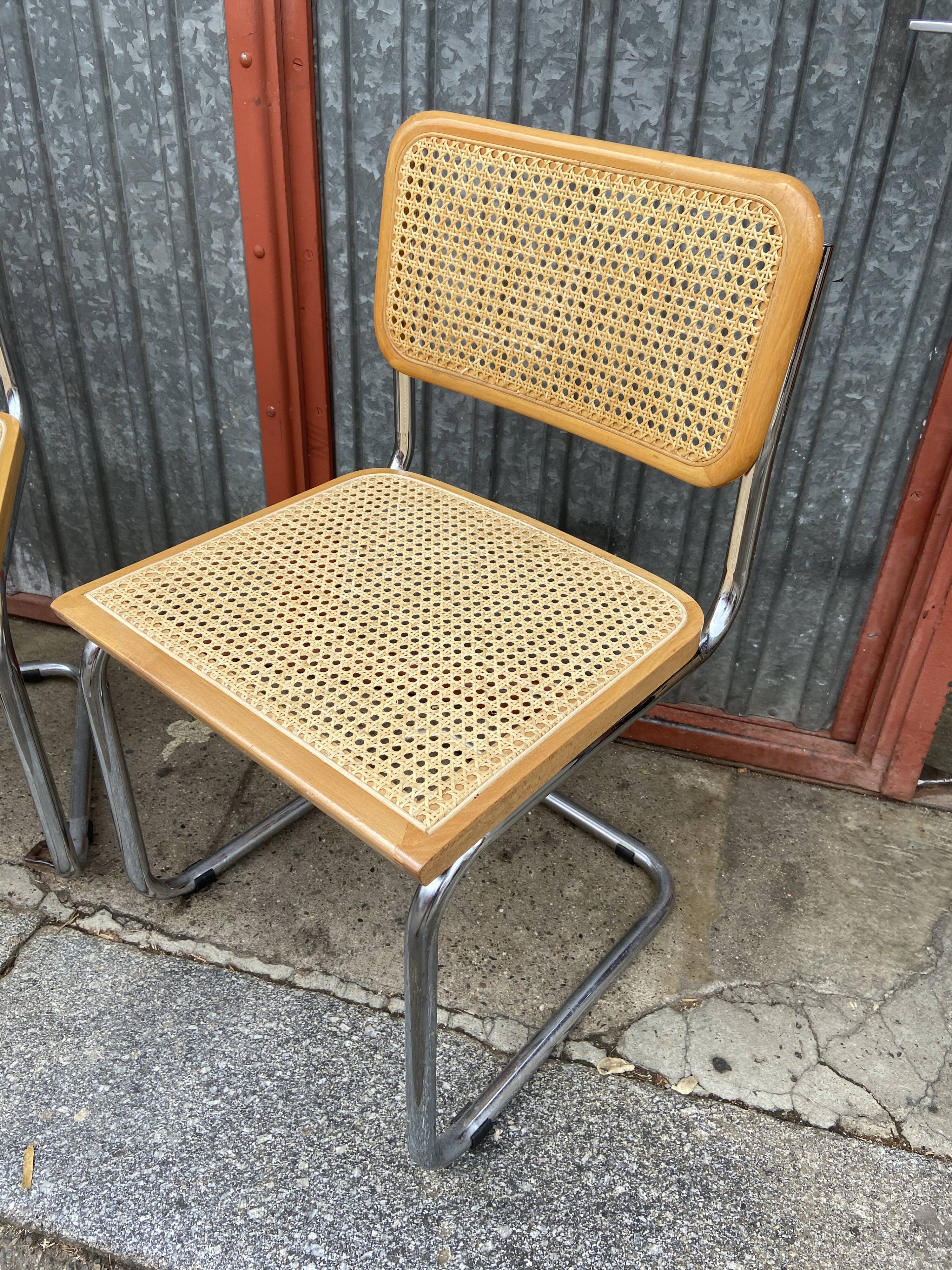 Paire de chaises Cesca B32 de Marcel Breuer Cesca B32 italie 1980