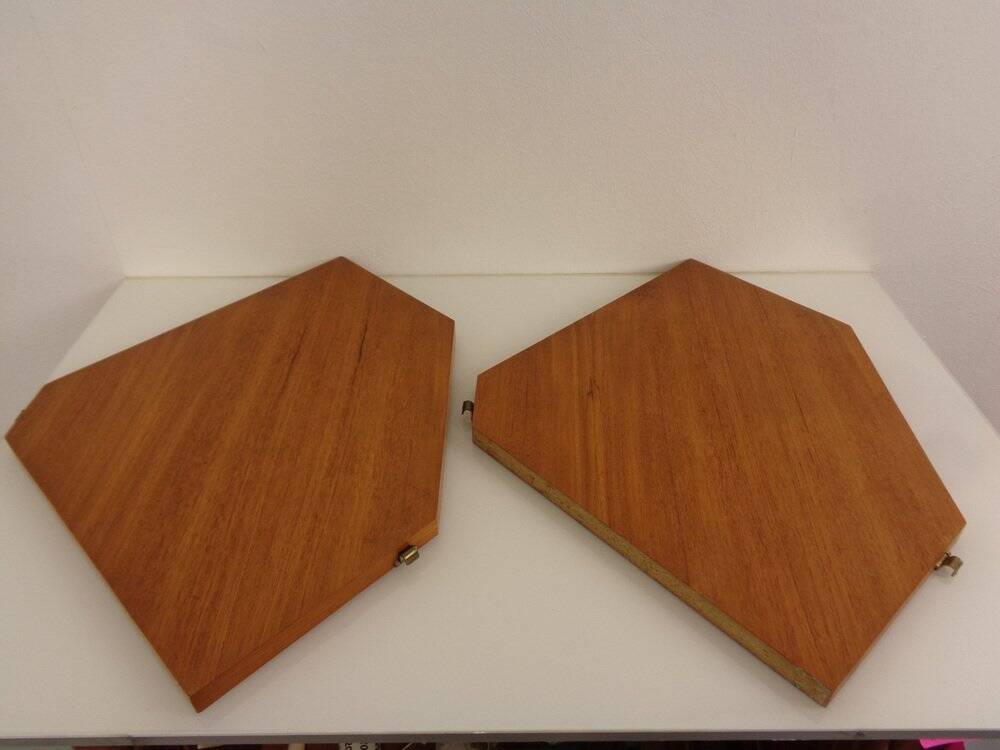 Swedish Teak Corner Shelf by Kajsa and Nils Nisse Strinning for String, 1950s