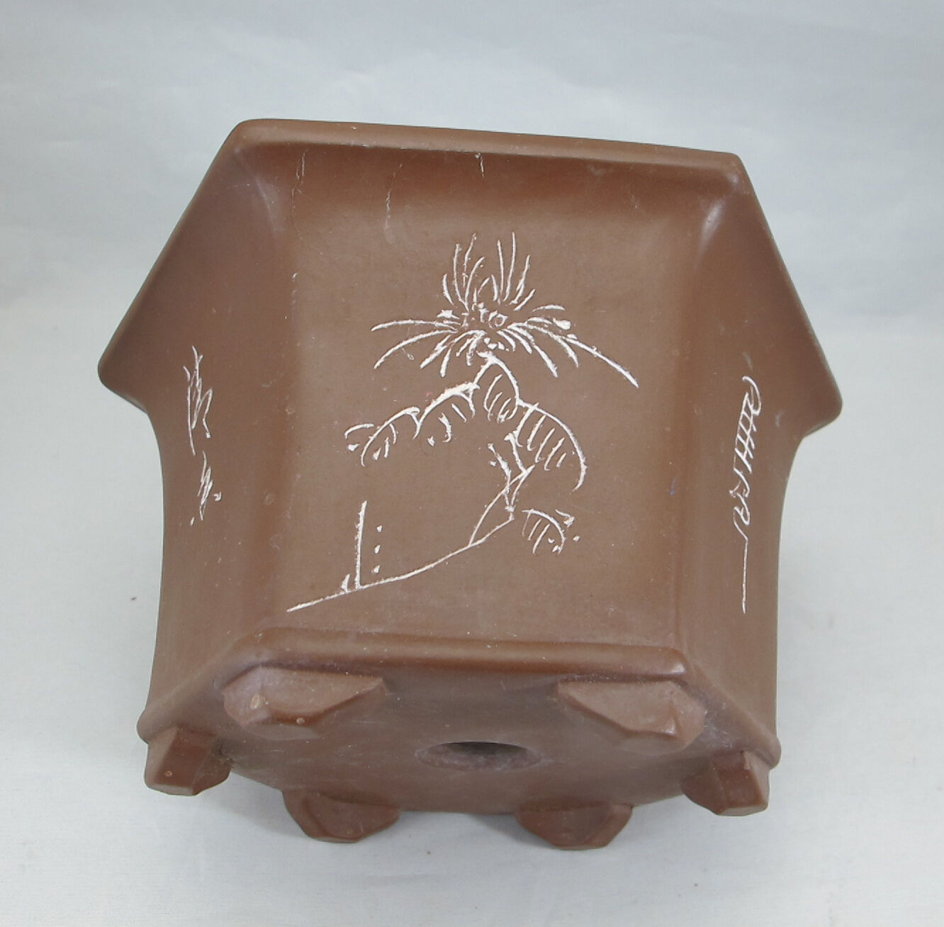 Jardinière ou cache pot signé en terre cuite chinois chine
