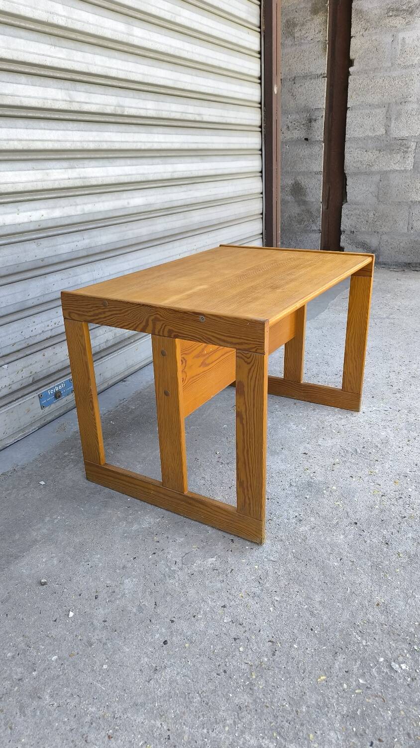 Swedish pine desk from the 70s