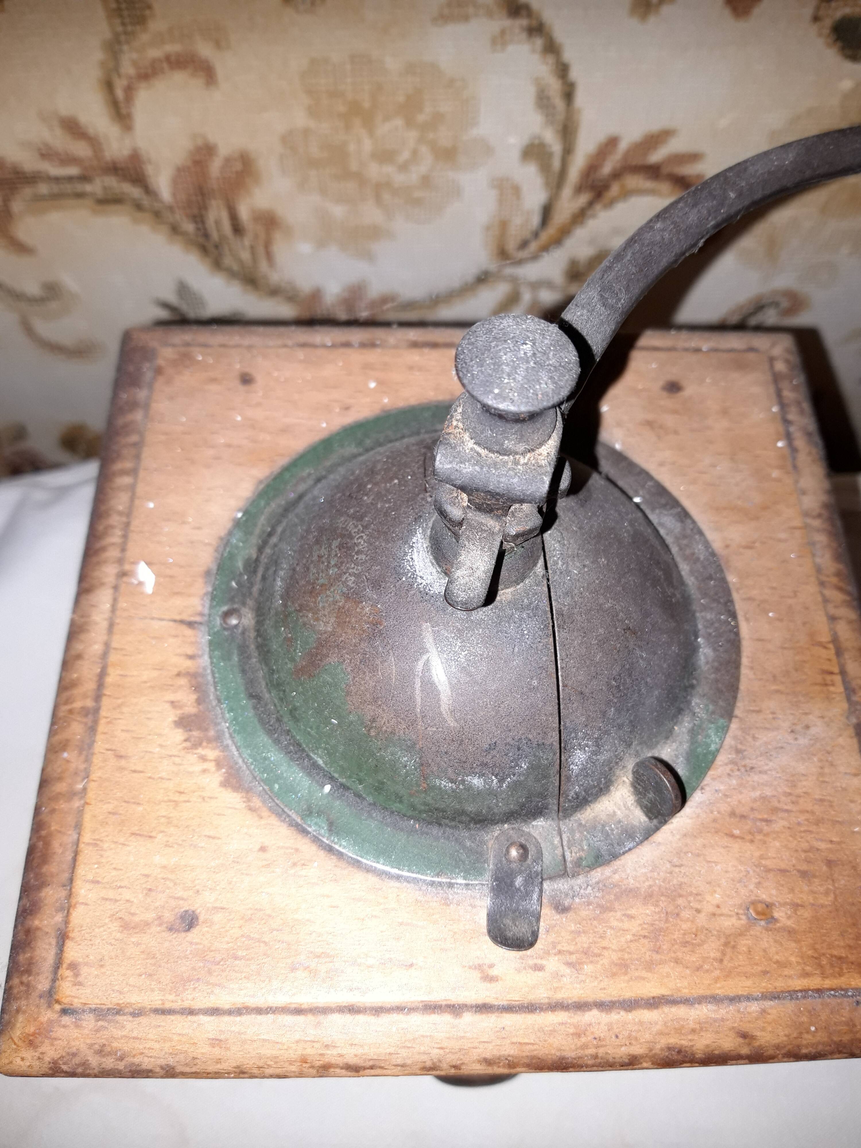 Peugeot coffee grinder