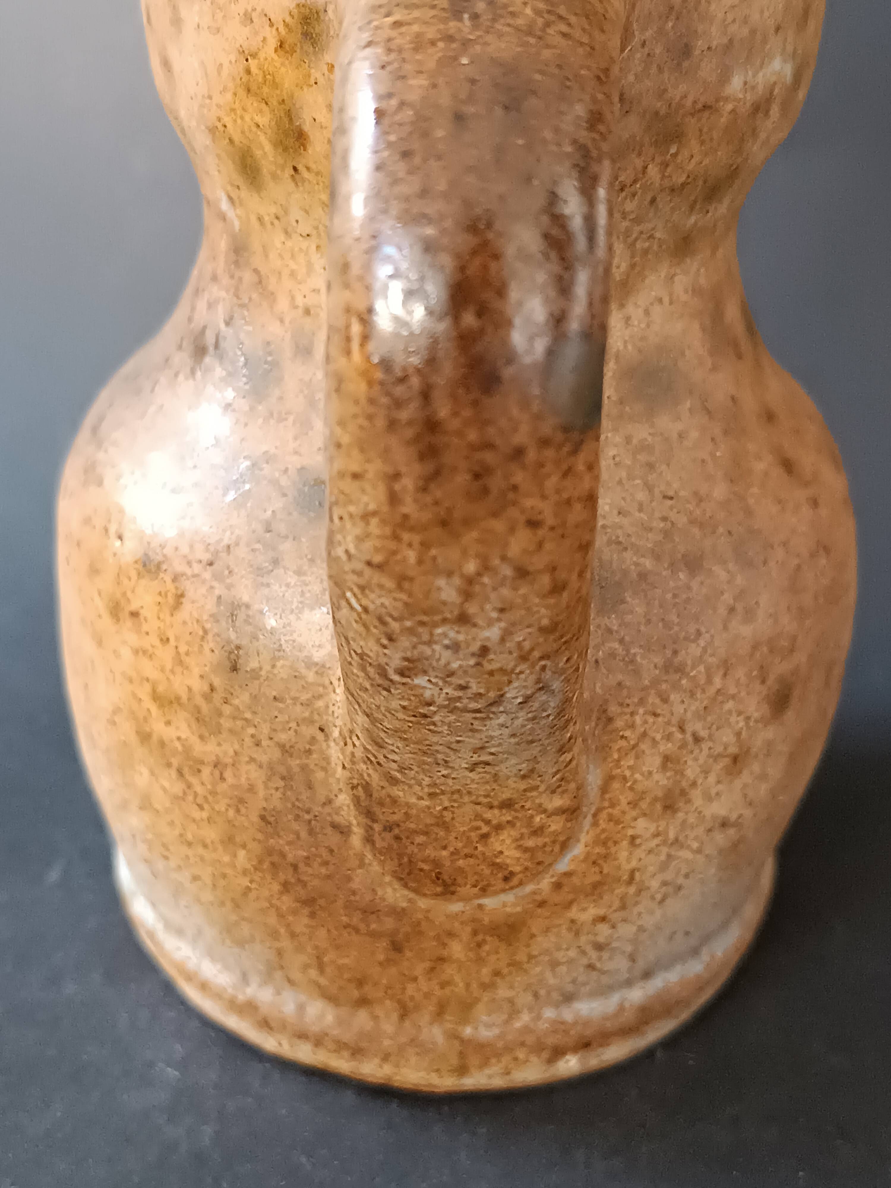 Pichet en grès Agnès Escala 1960