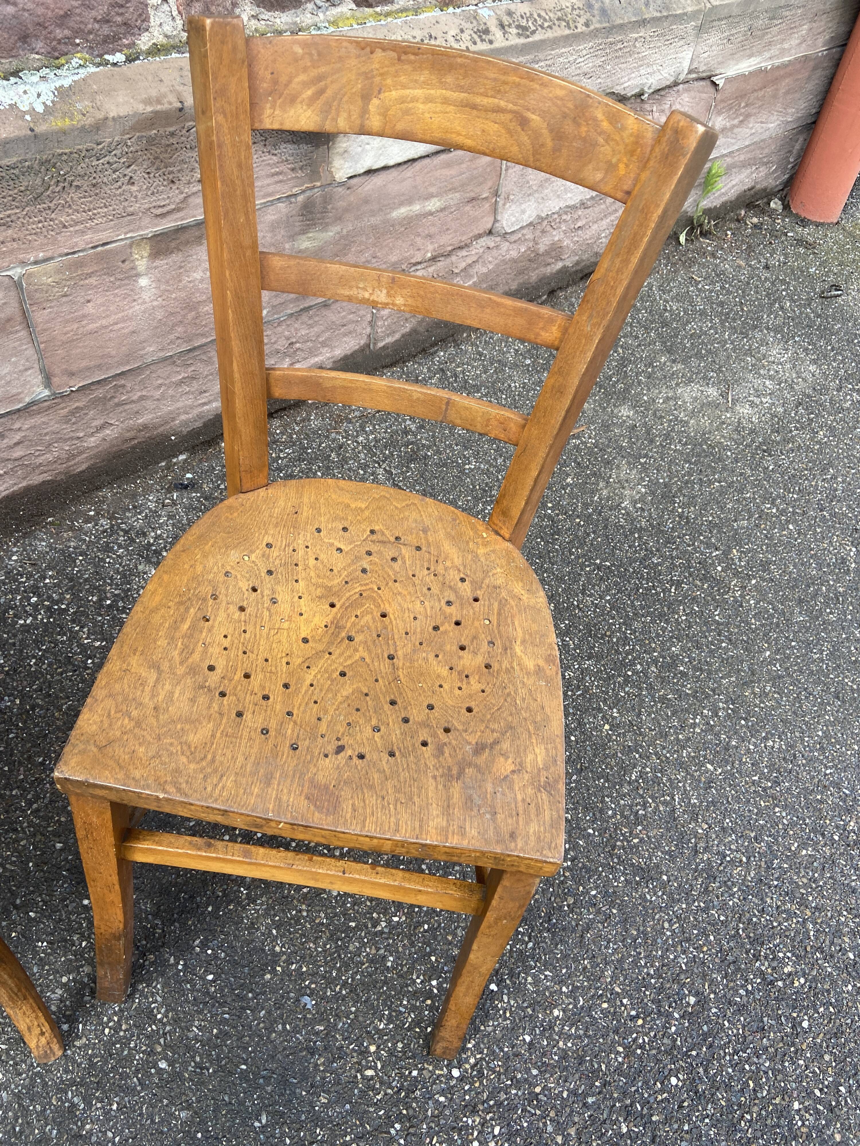 lot 4 Chairs bistro mismatched curved wood
