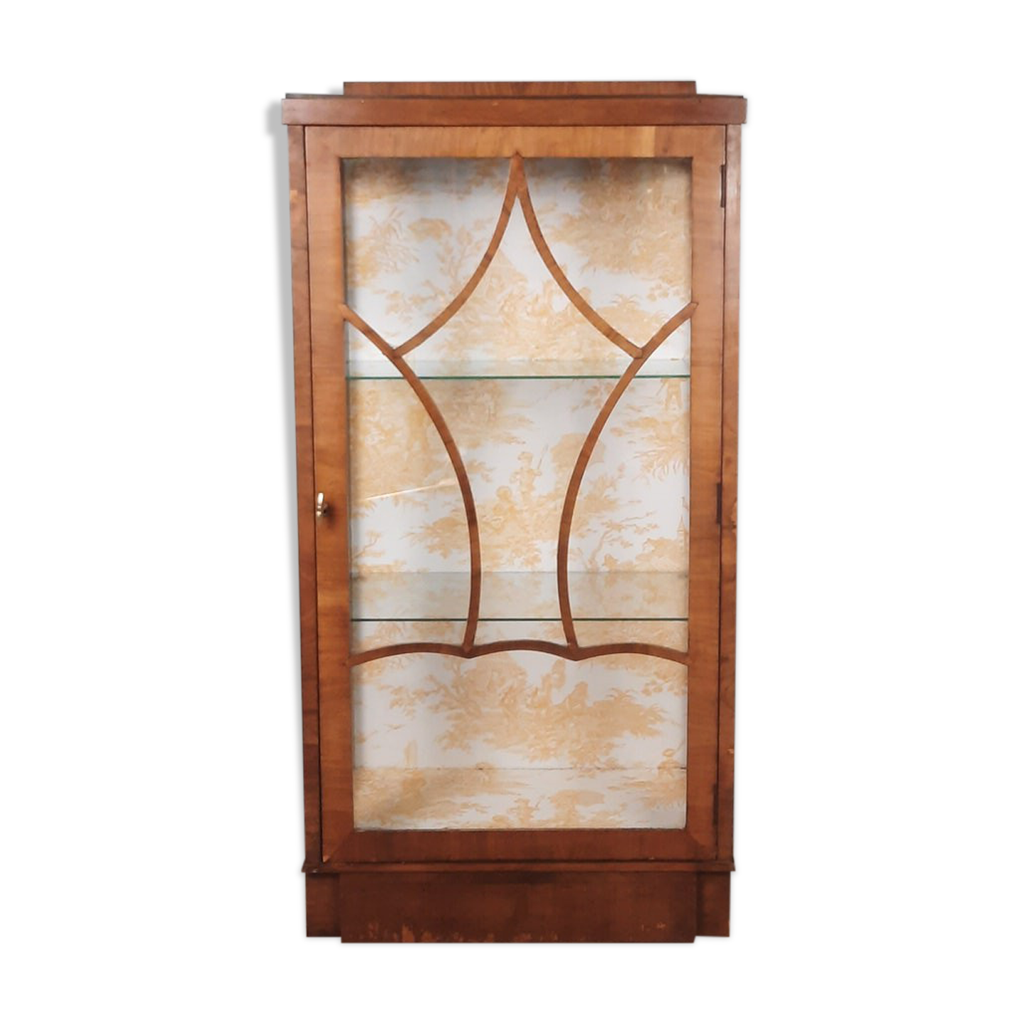 English art deco style showcase