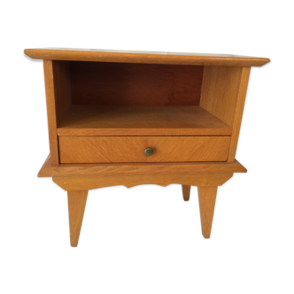 Bedside from the years 1950-1960