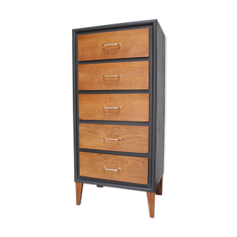 Dresser top 5 drawers
