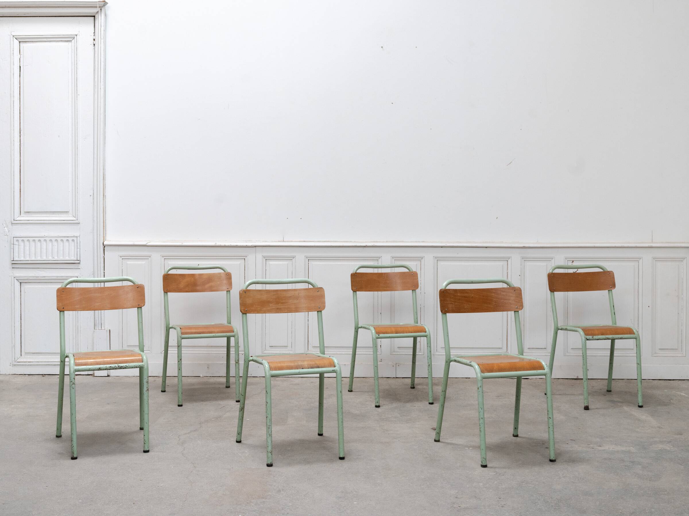 Lot de 6 chaises d’école Mobiltube turquoise 1950