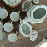 Coffee service in porcelain Lourioux Foecy
