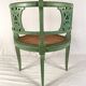 Chaise de coin en bois laqué vert et assise cannée, XXe