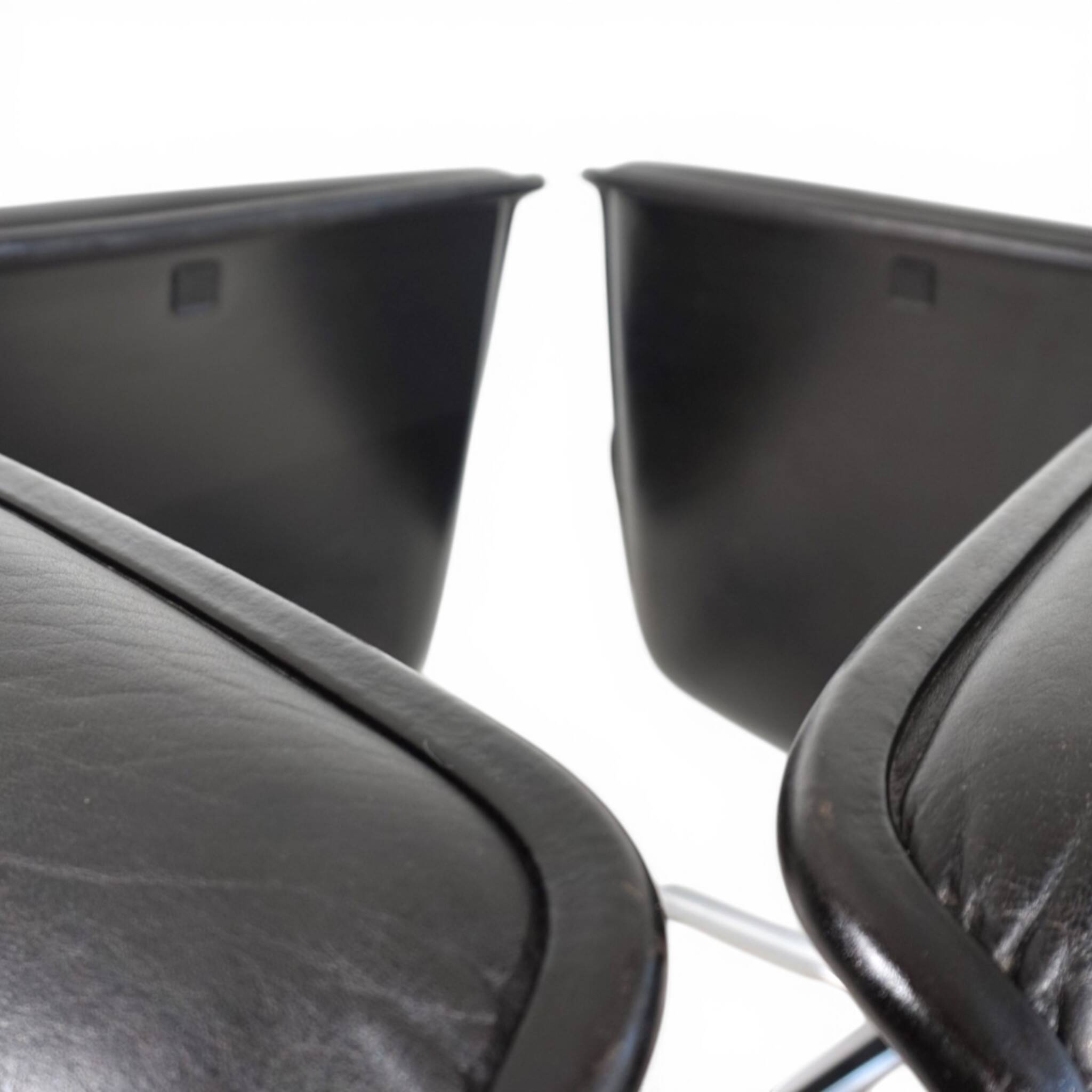 Set of 4 Wilkhahn Delta swivel chairs by Delta Design, 1970