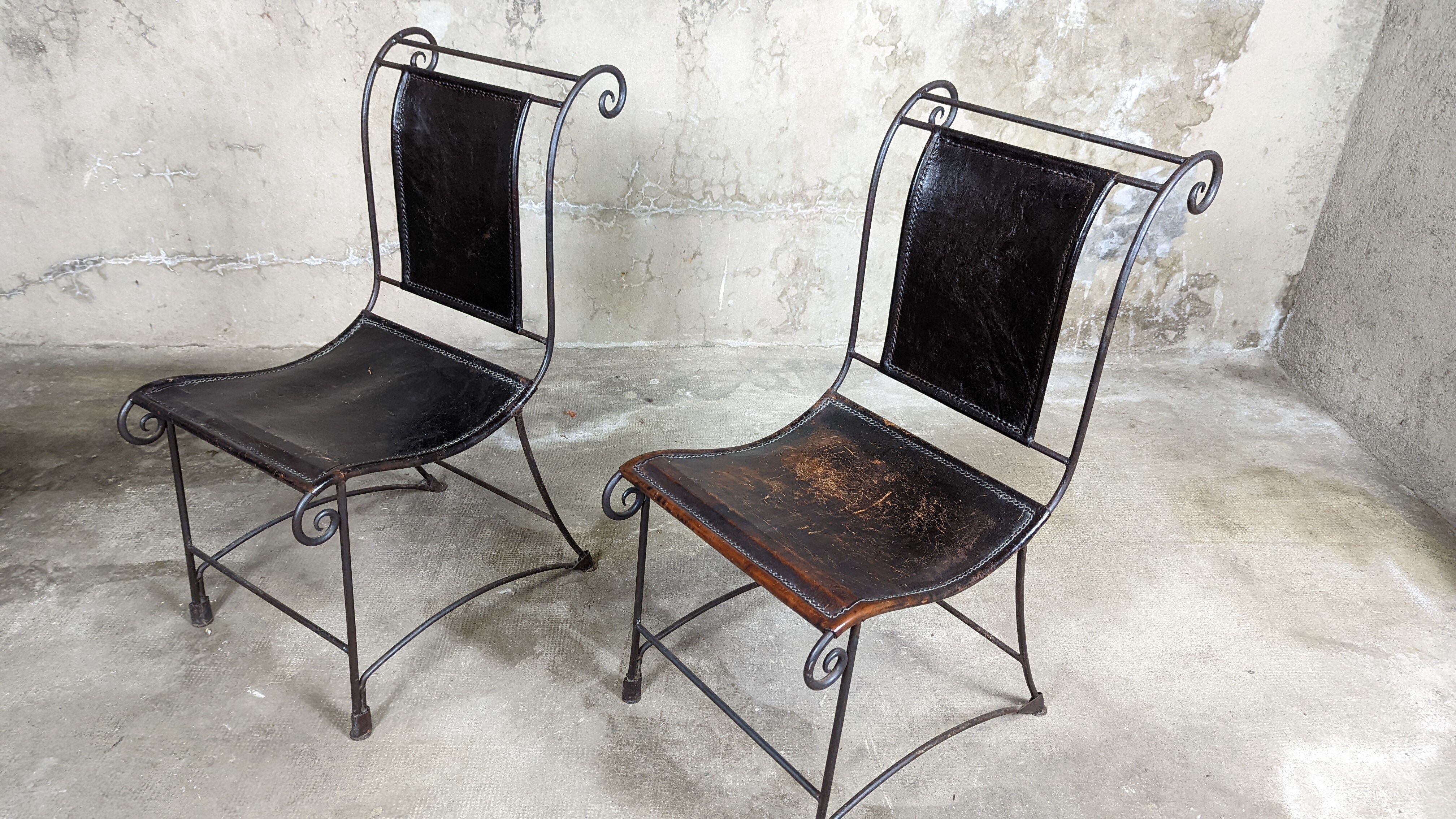 4 wrought iron armchairs