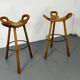 Ensemble de 2 tabourets de bar brutalistes Marbella par Sergio Rodrigues, années 1960.