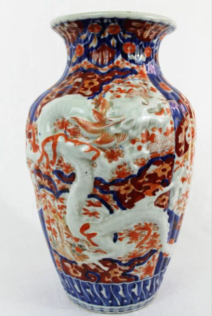 19th century Imari porcelain baluster vase with dragon relief decoration