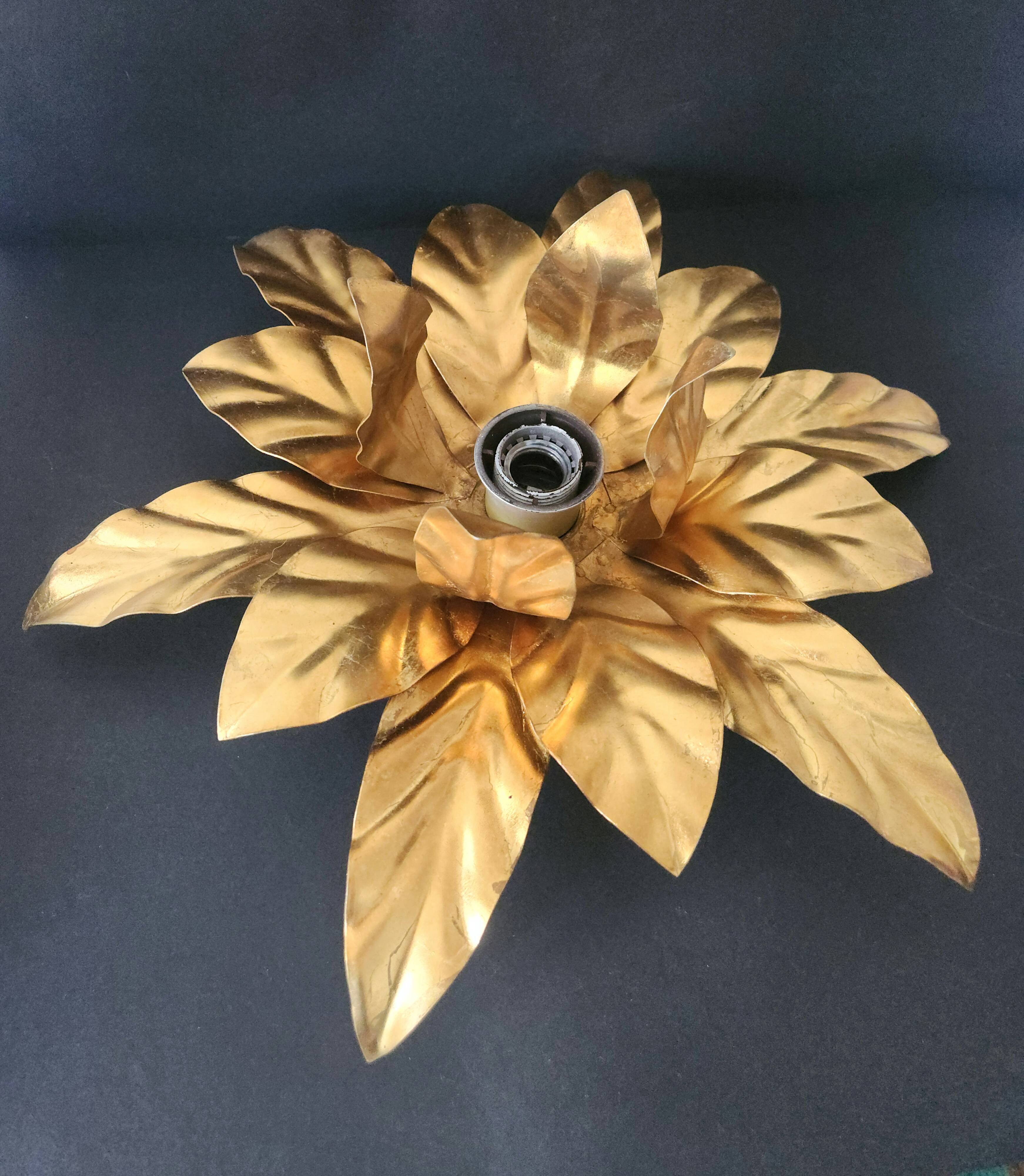 Hollywood Regency Florentine Flower-Shaped Gilt Flush Mount Hans Kögl Italy