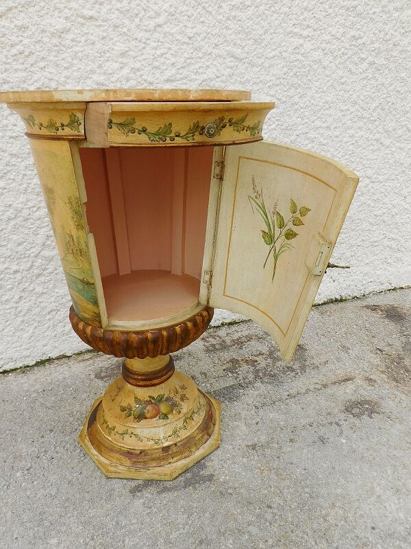 Chest of drawers 4 drawers