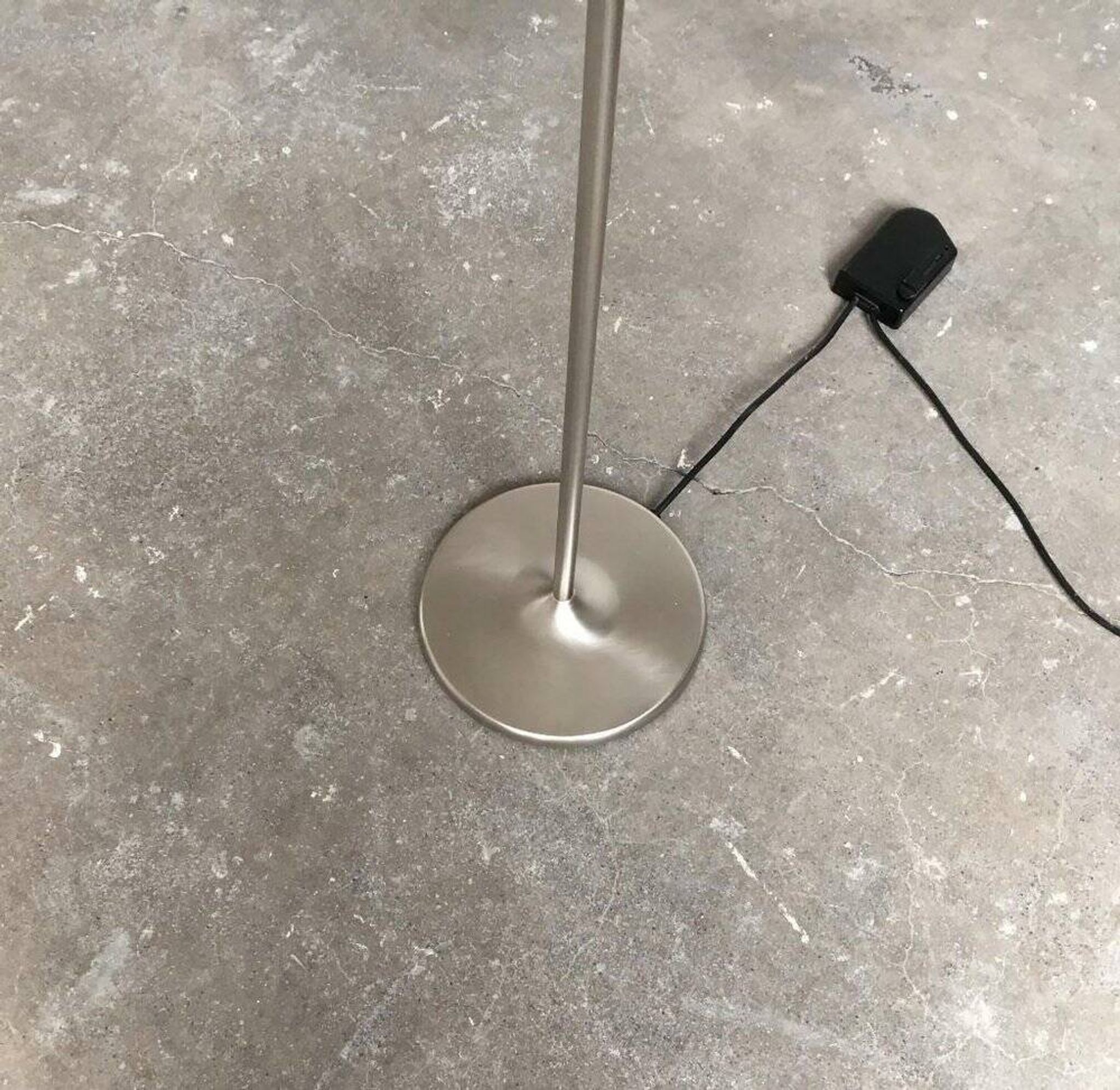 Vintage German floor lamp by Hillebrand Lighting, 1980s.