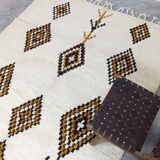 Moroccan Berber rug 302 x 204 cm Azilal wool rug