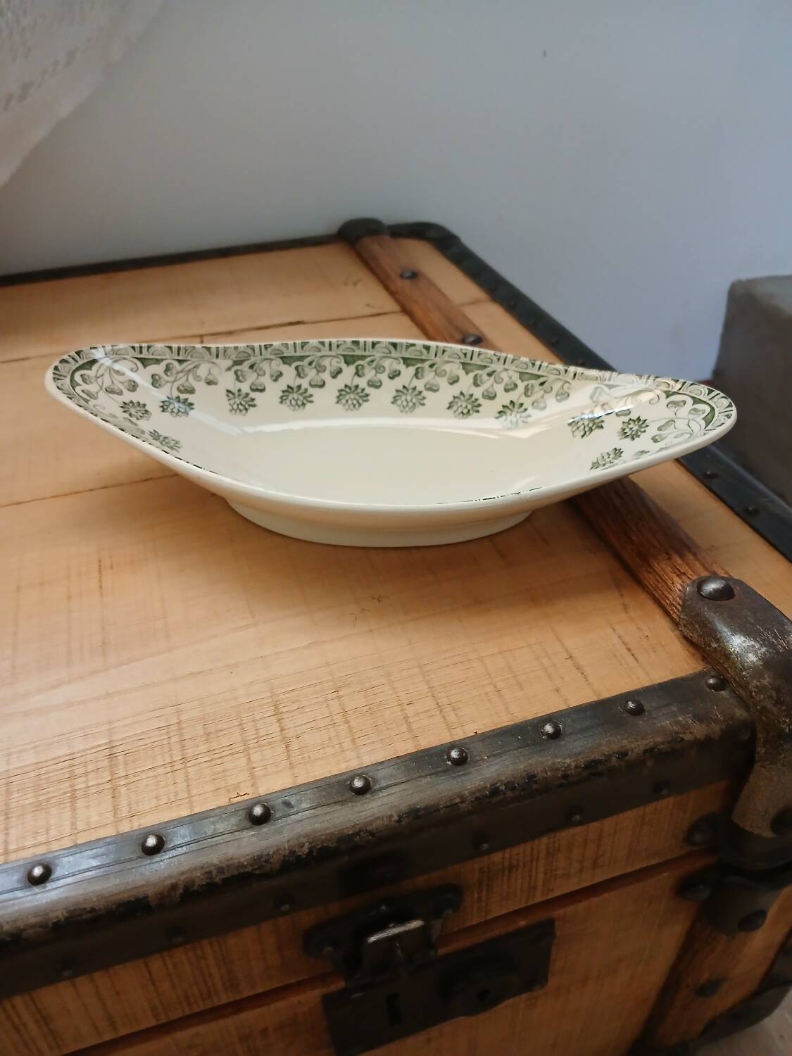 Old Iron Earth Dish