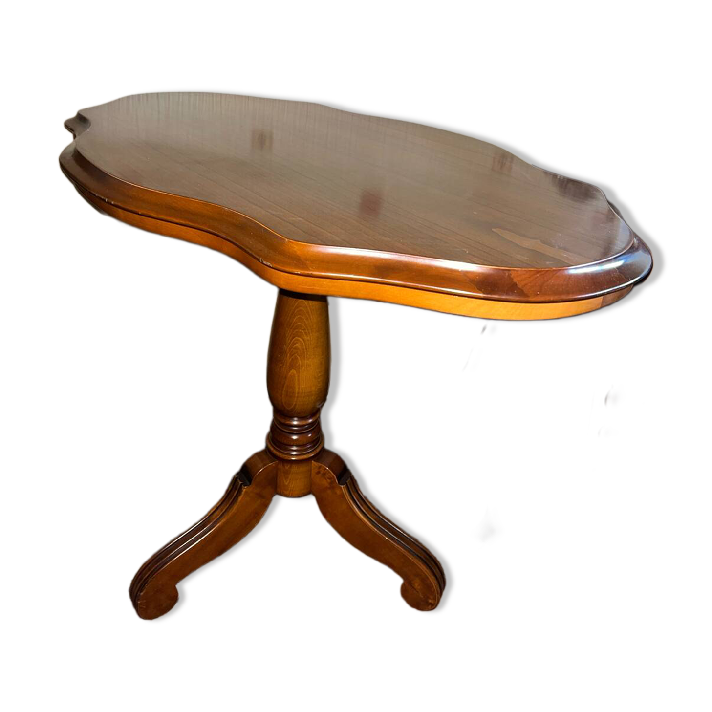 Table en merisier - pied central sculpté