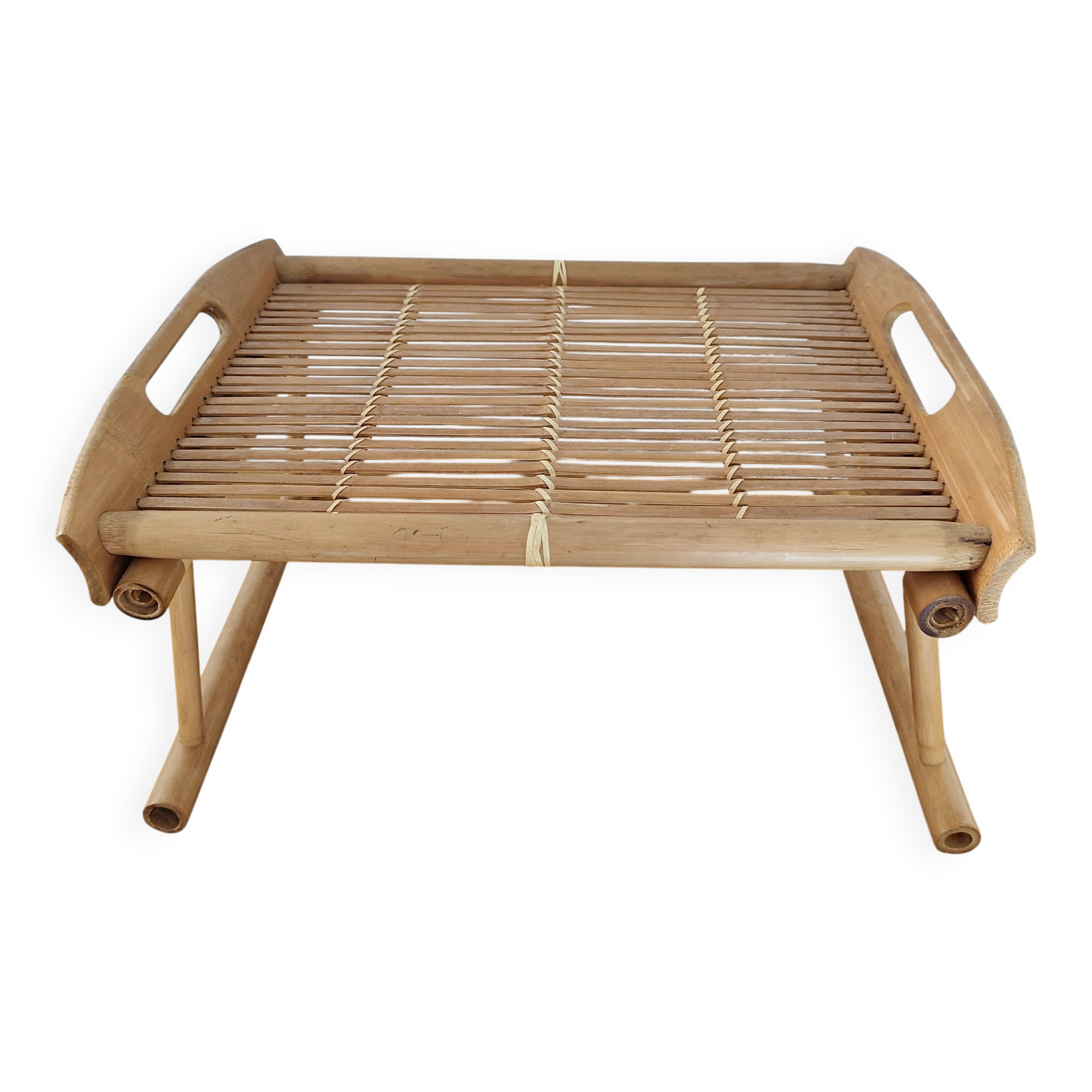 Folding bed tray