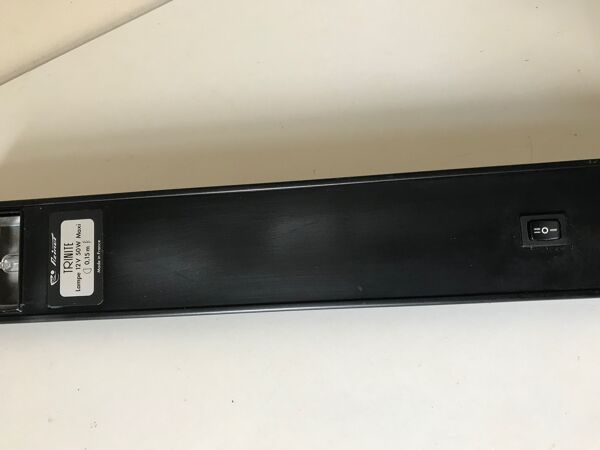 Lampe trinité tripode design 1980