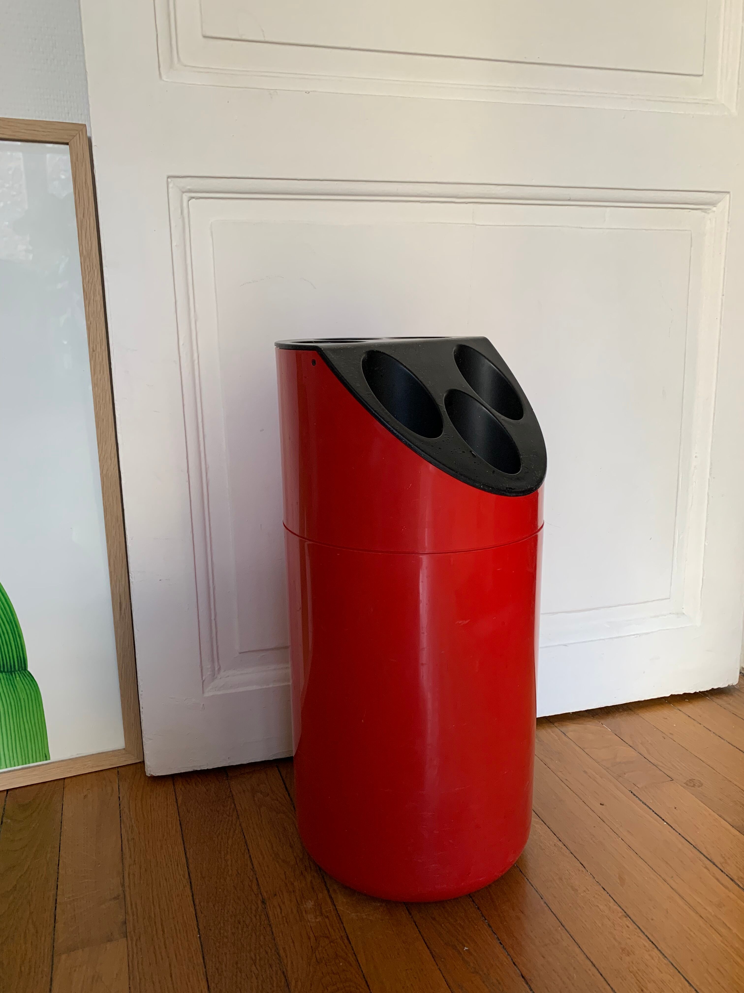 Umbrella holder Samp 70s red and black