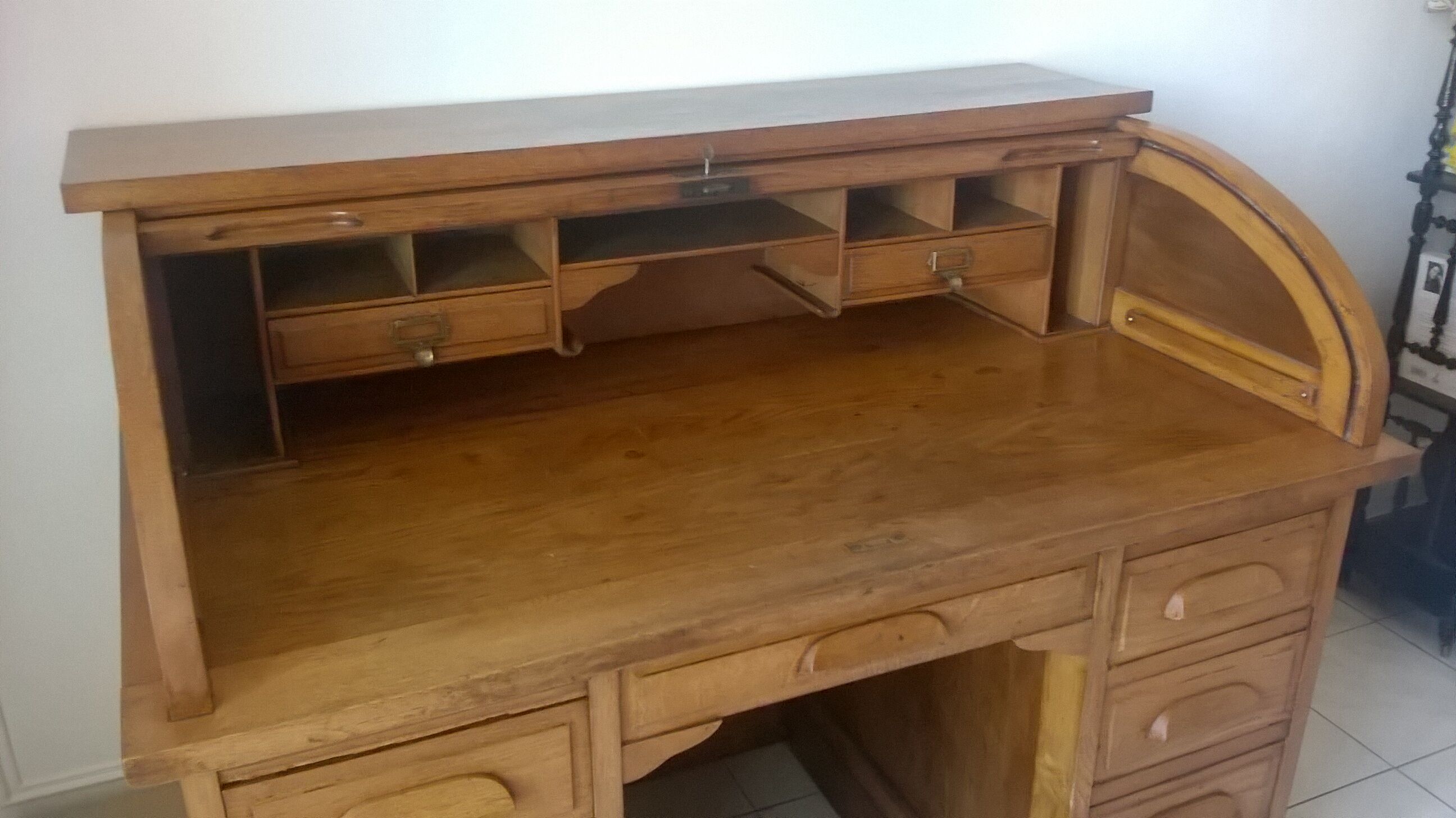 American desk with oak curtain