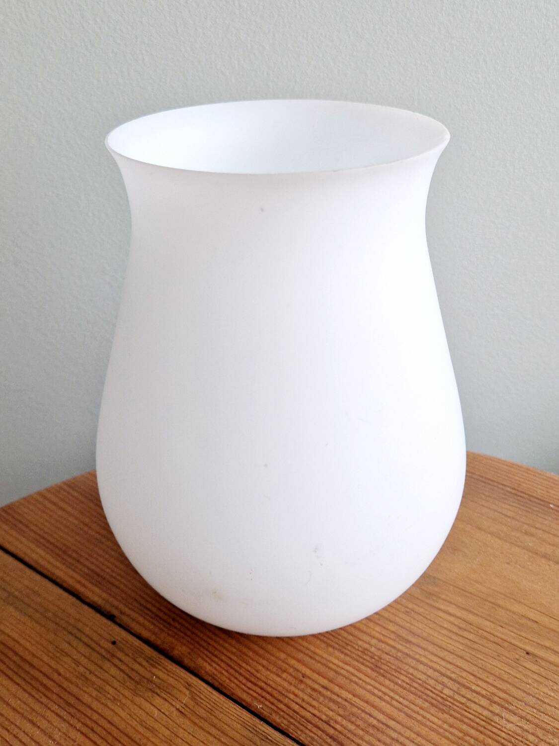 Pair of opaline and brass wall lights, 1950