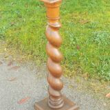 Louis xiii style twisted column