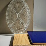 Empty pocket in chiseled glass
