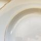 Lot de 6 assiettes creuses en faïence ancienne blanche et or Moulin des loups Orchies vintage
