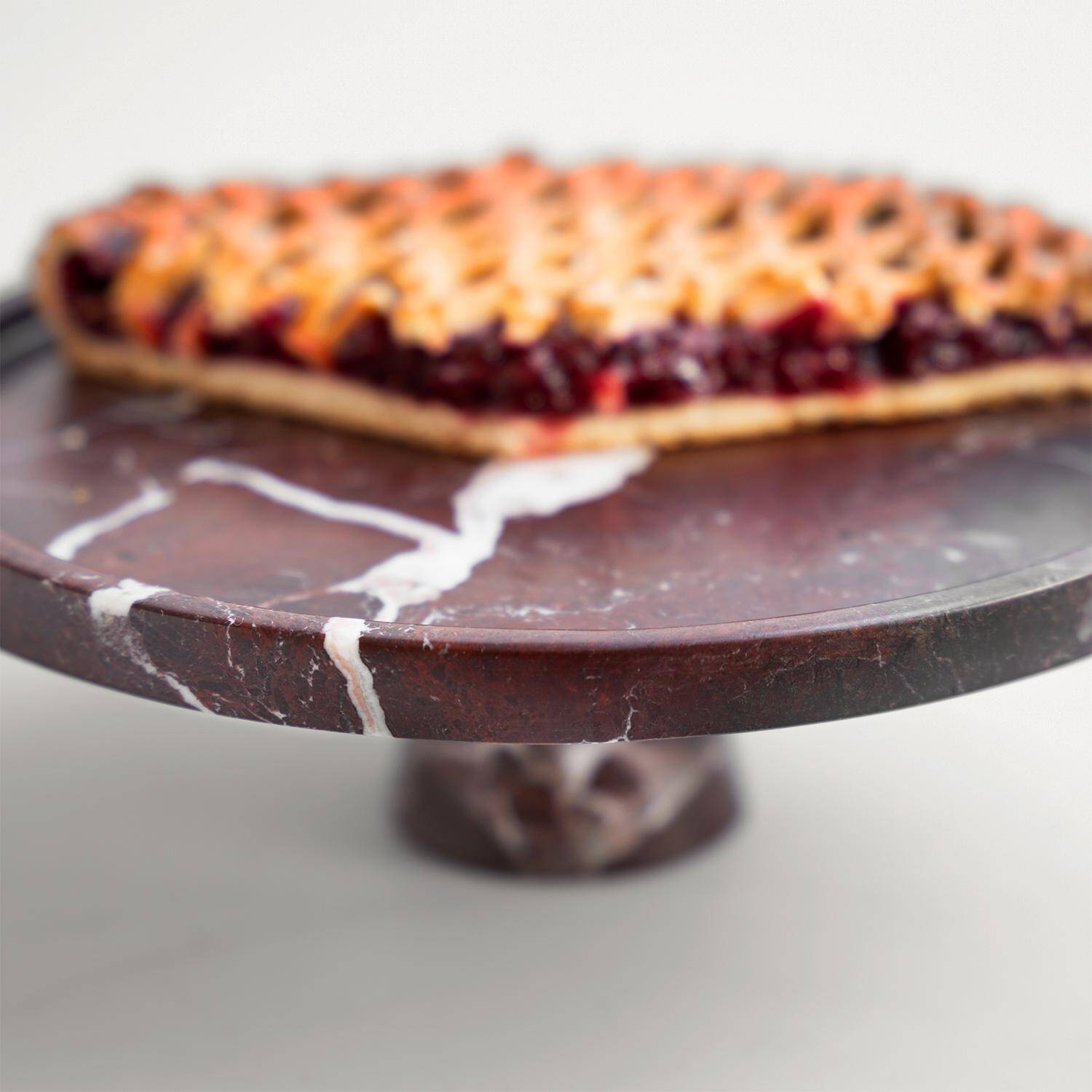 Marble cake stand in Rosso Levanto.