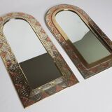 Ensemble de deux miroirs marocains en laiton en forme d'arches