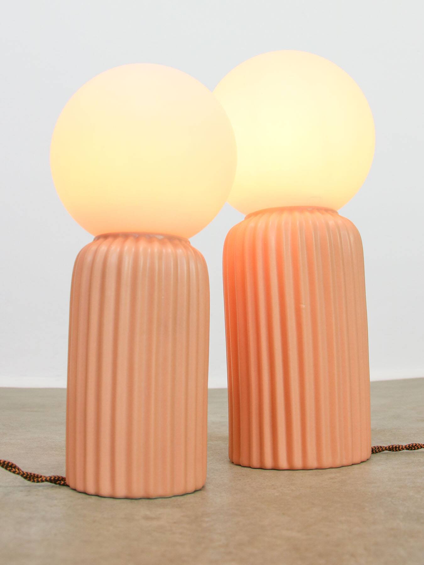 Vintage Italian Ceramic Table Lamps in Salmon Ceramic and Opaline, set of 2