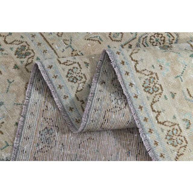 1970s Vintage Persian Handknotted Wool Beige Oversize Area Rug 276x380