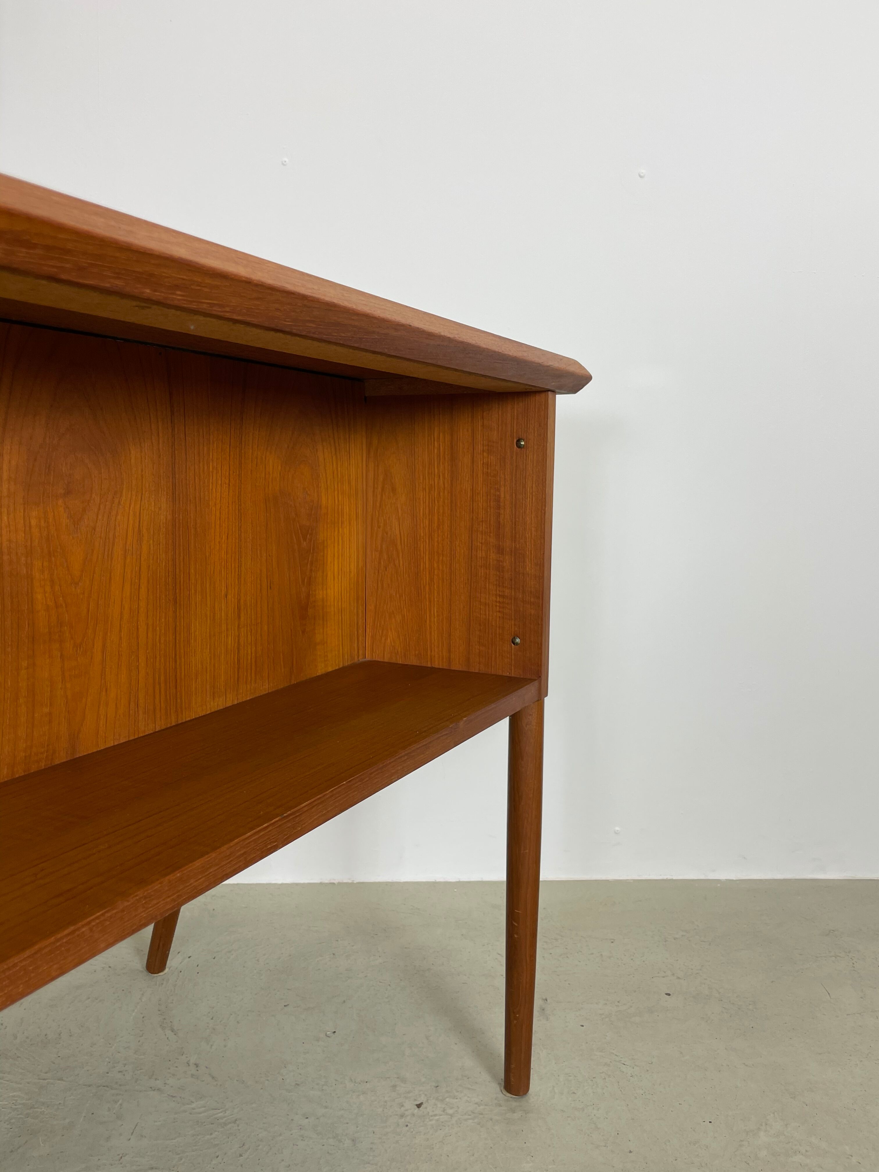 MidCentury Teak Desk by Tibergard, Denmark 1960