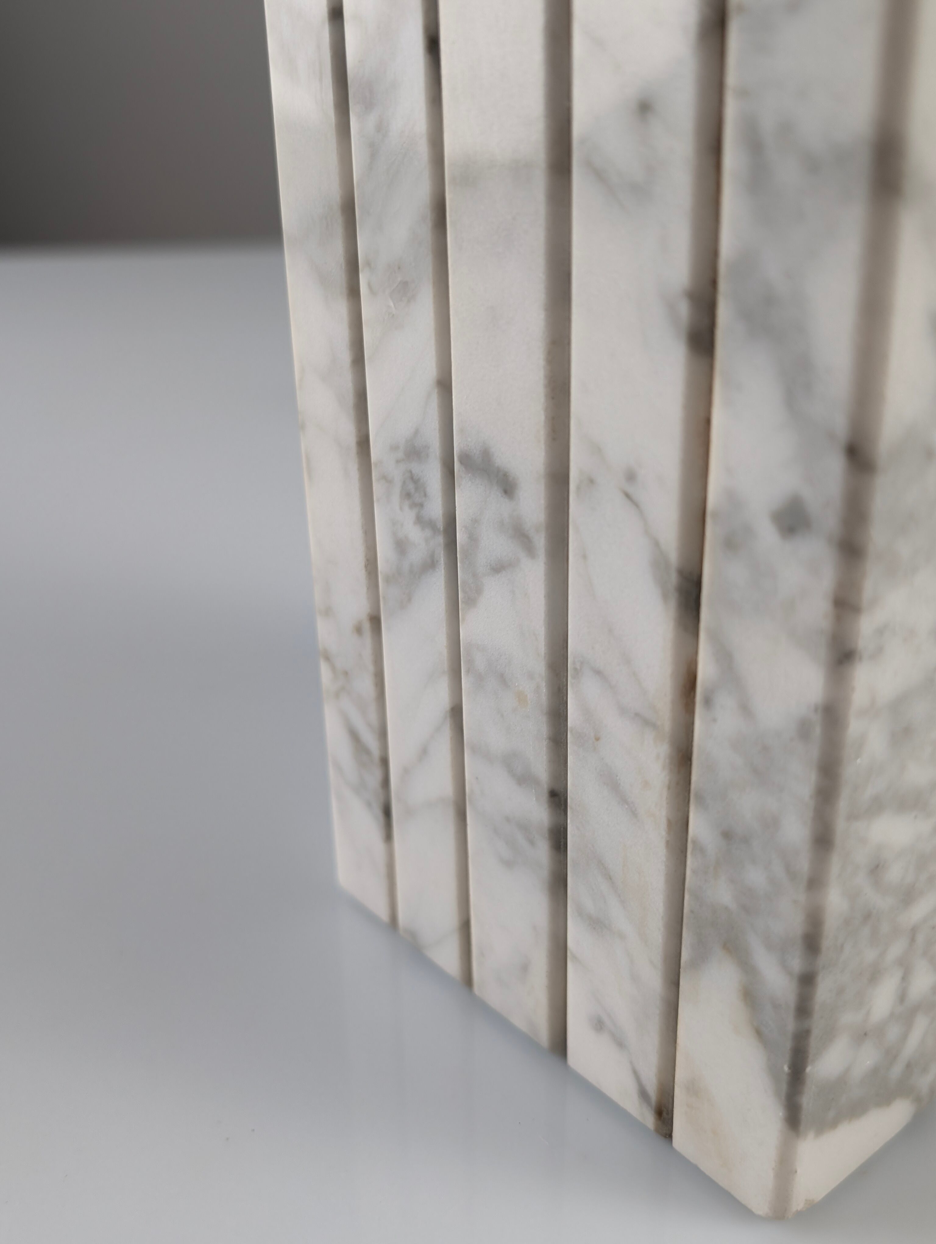 Carrara marble Art Deco lamp base 1940s