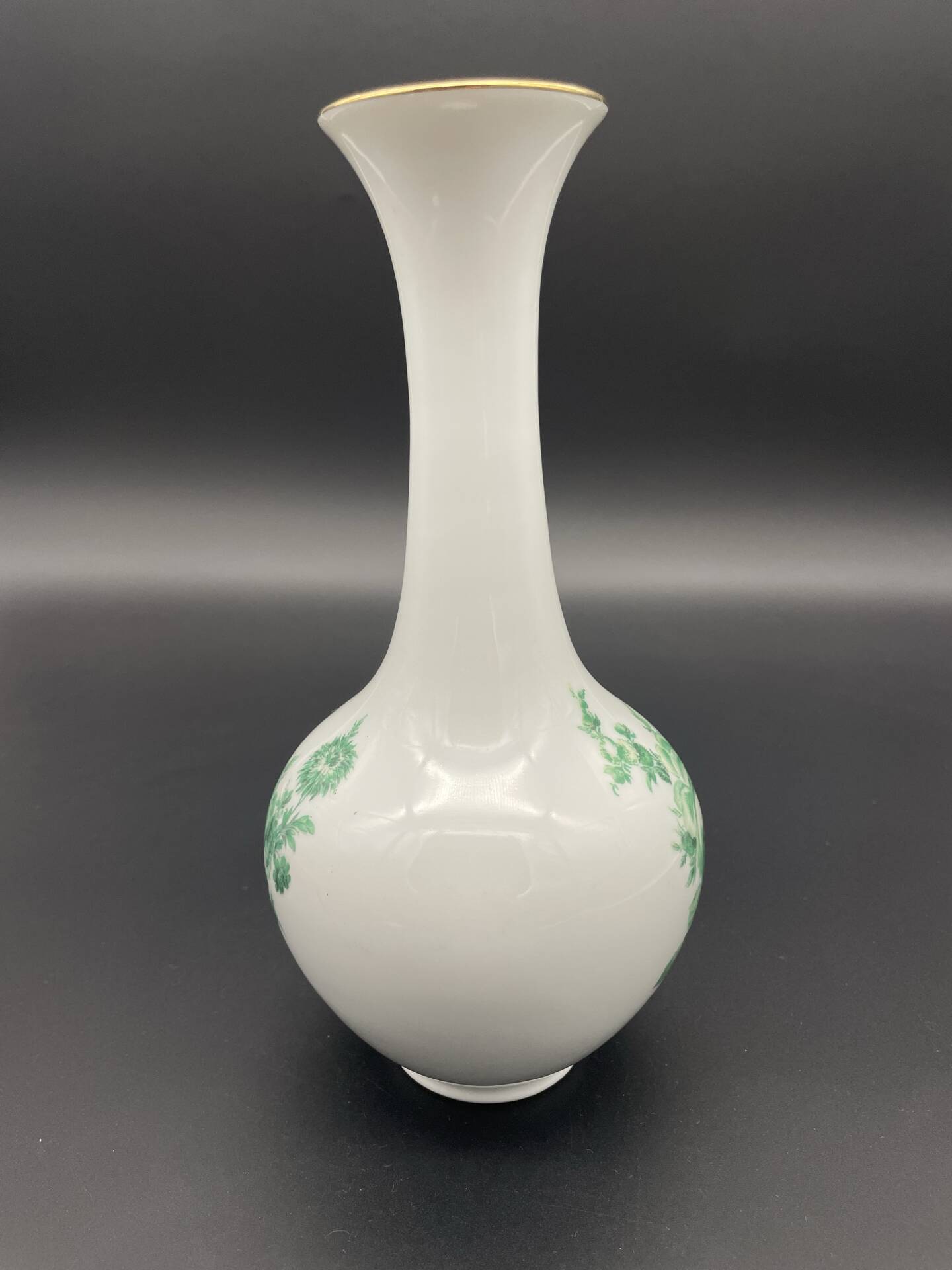 Large vase Royal Porcelain Bavaria with green flowers, 1960s.