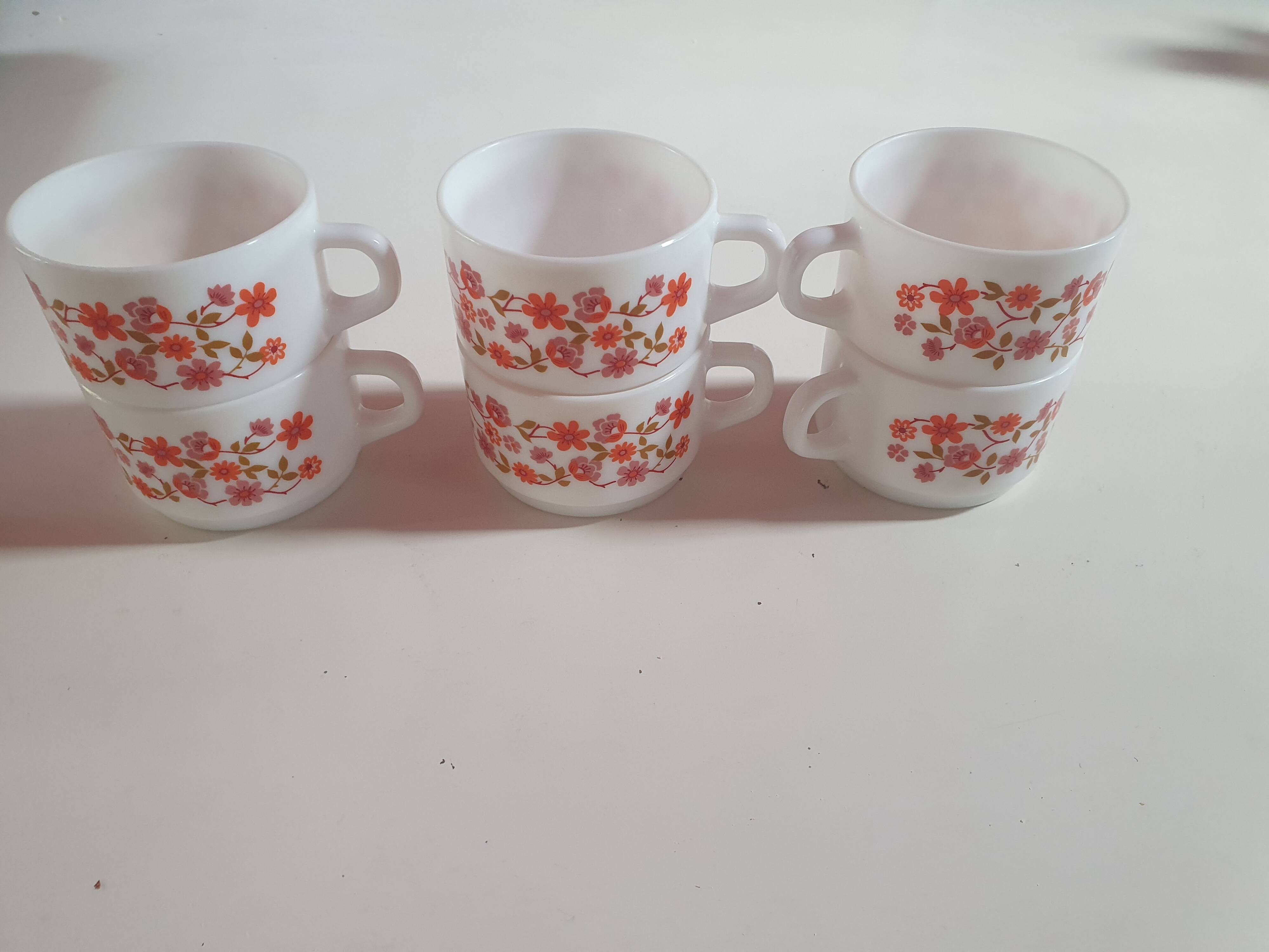 set of 6 vintage Arcopal Scania mugs with small orange liberty flowers from the 70s