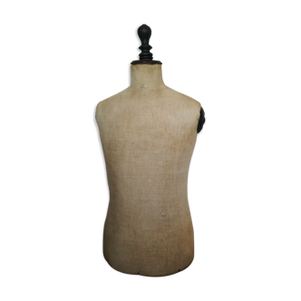 Old mannequin