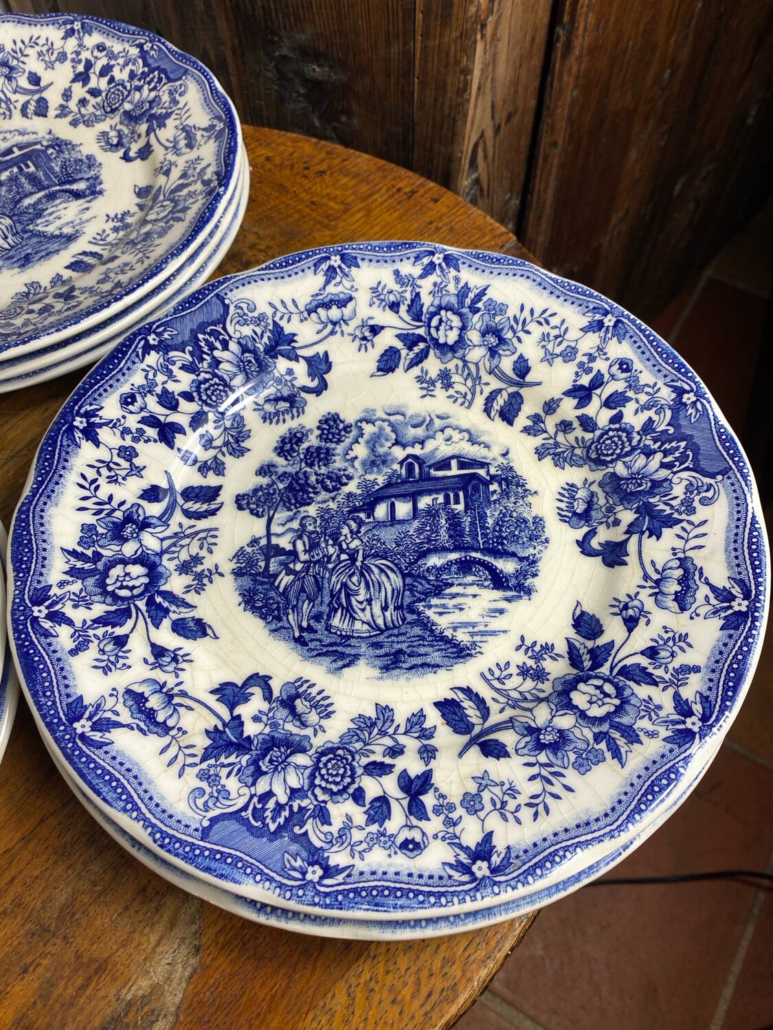 Twelve ironstone plates