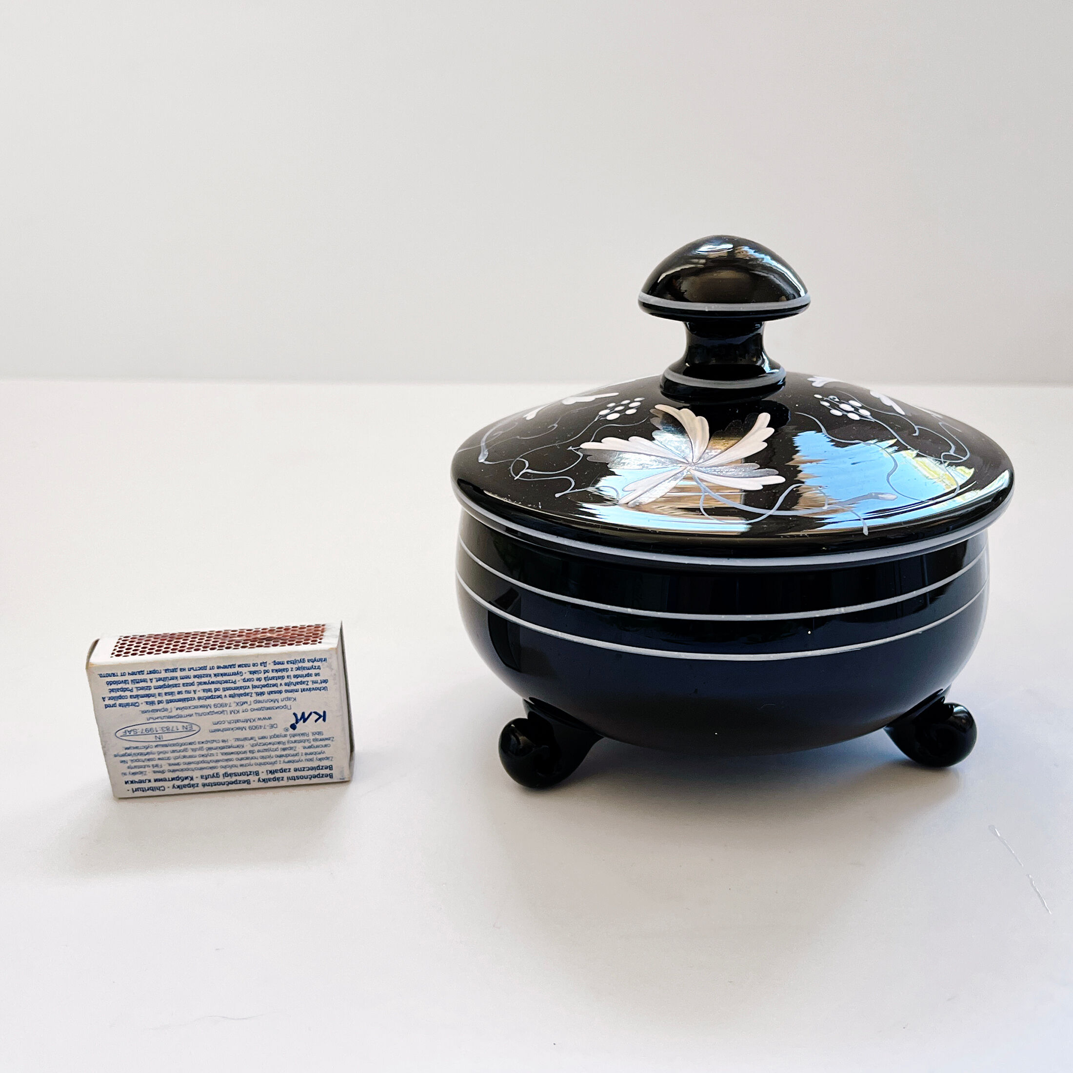 Grossenhein hyalite glass bombonier, germany 1950s