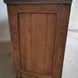 Kitchen Counter / Island