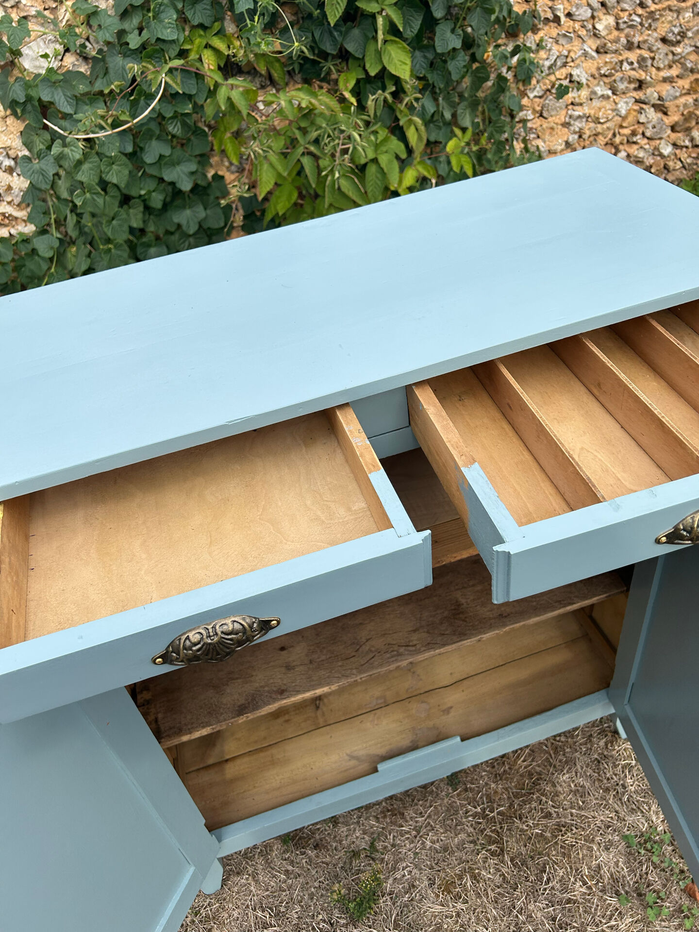 Buffet parisien vintage bleu 