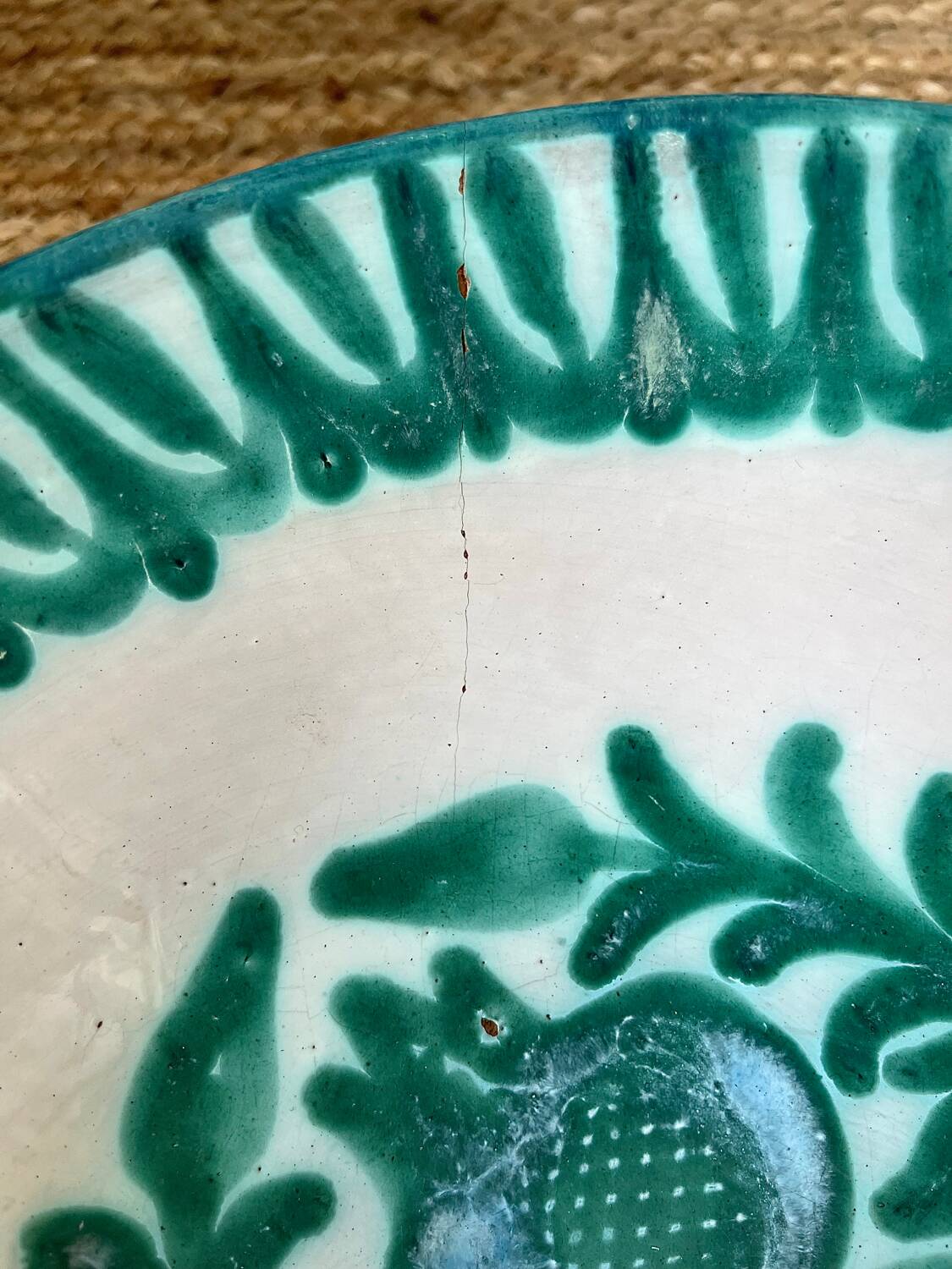 Lebrillo salad bowl from Fajalauza.