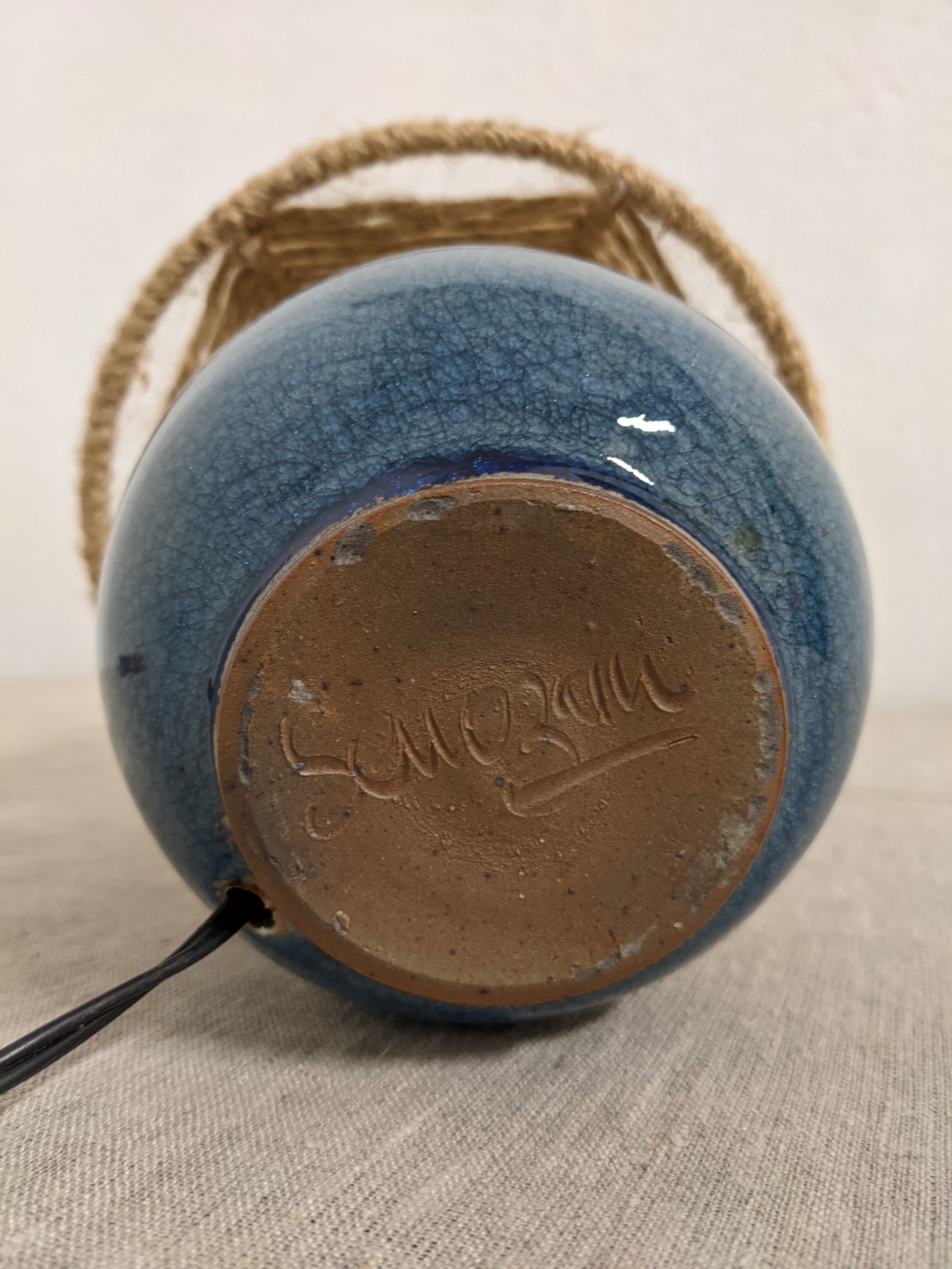 Lampe boule de chevet vintage en grès vernissé et corde de jute