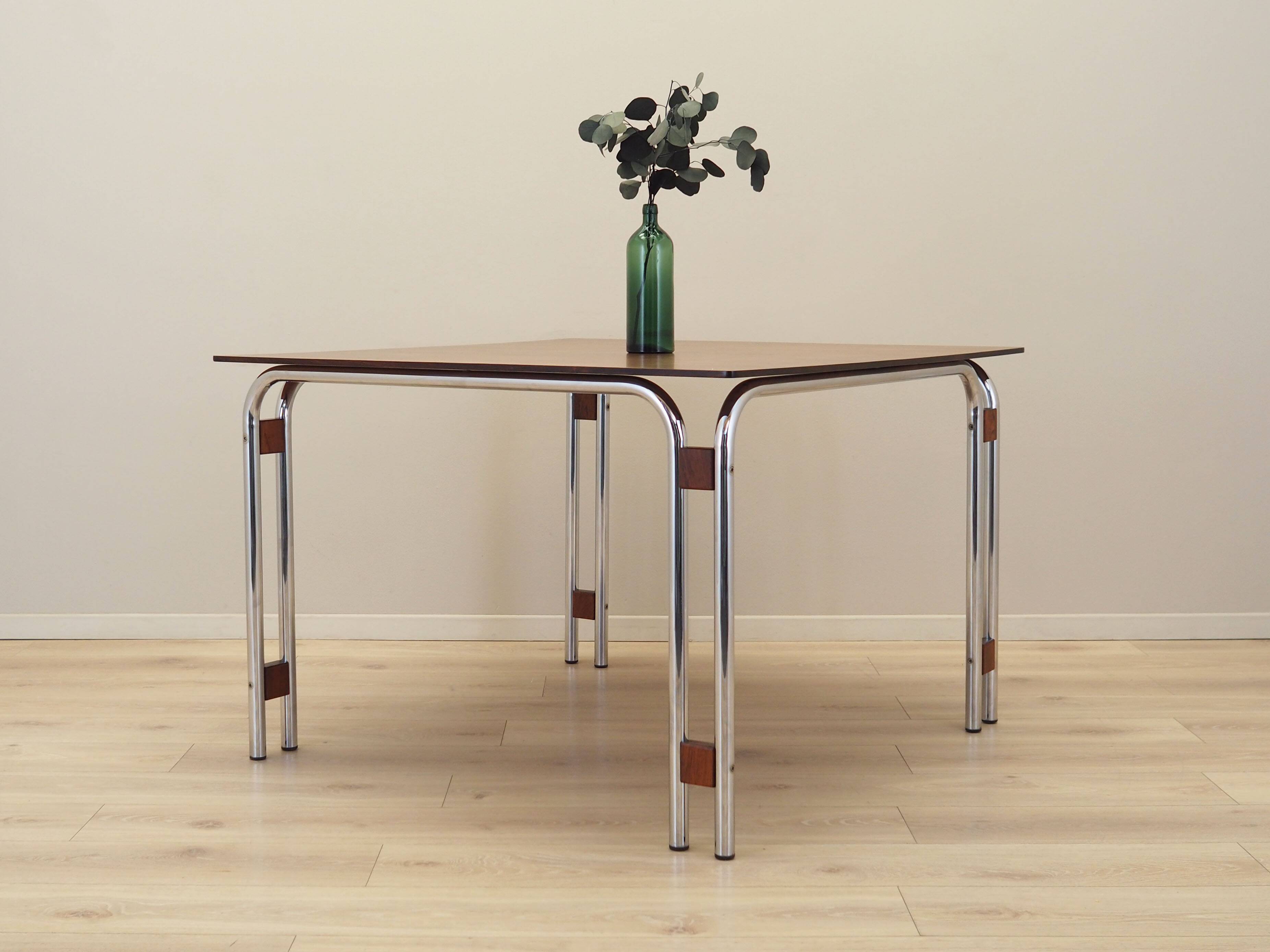 Walnut table, Italian design, 1970s, production: Italy