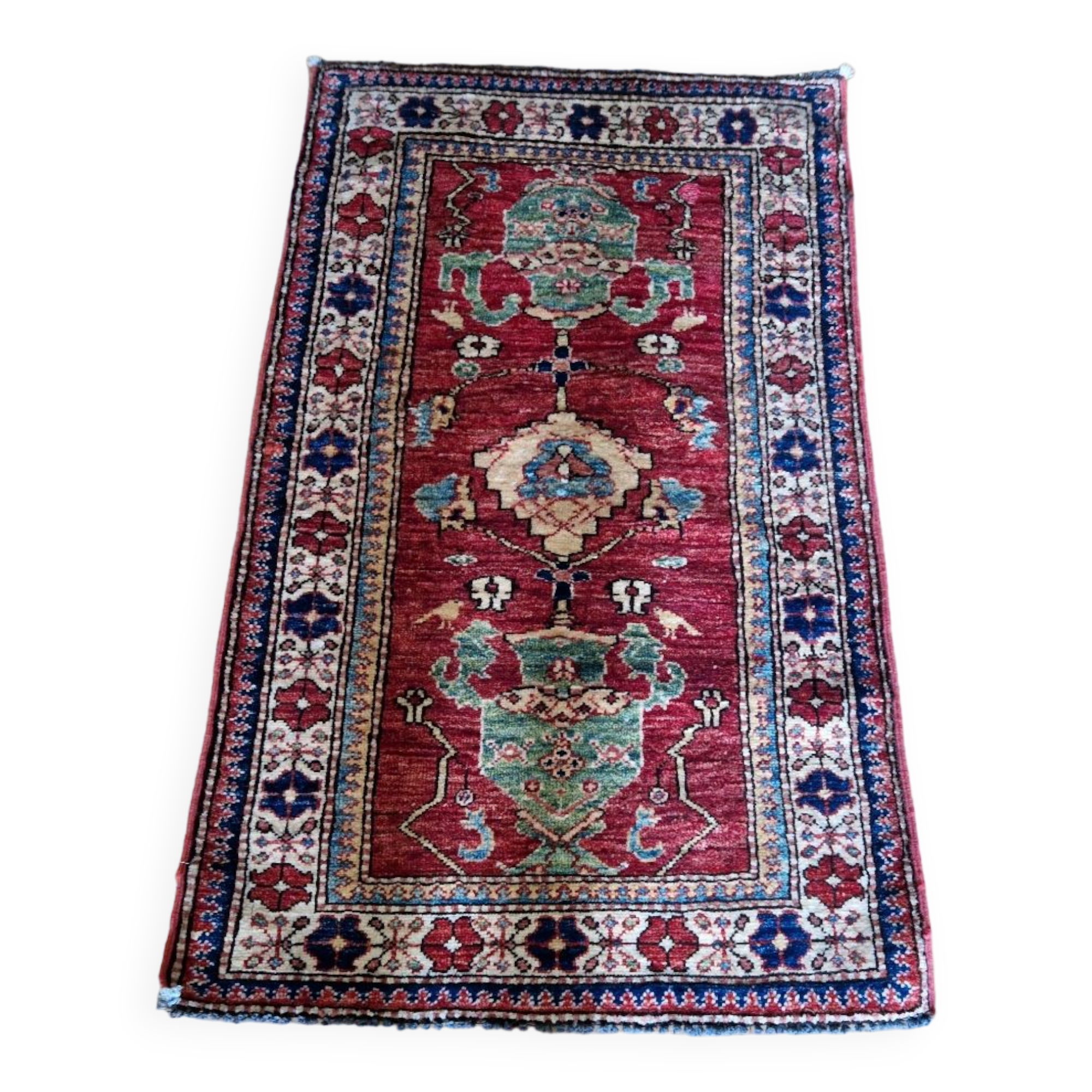 Small oriental rug 116 x 65 cm
