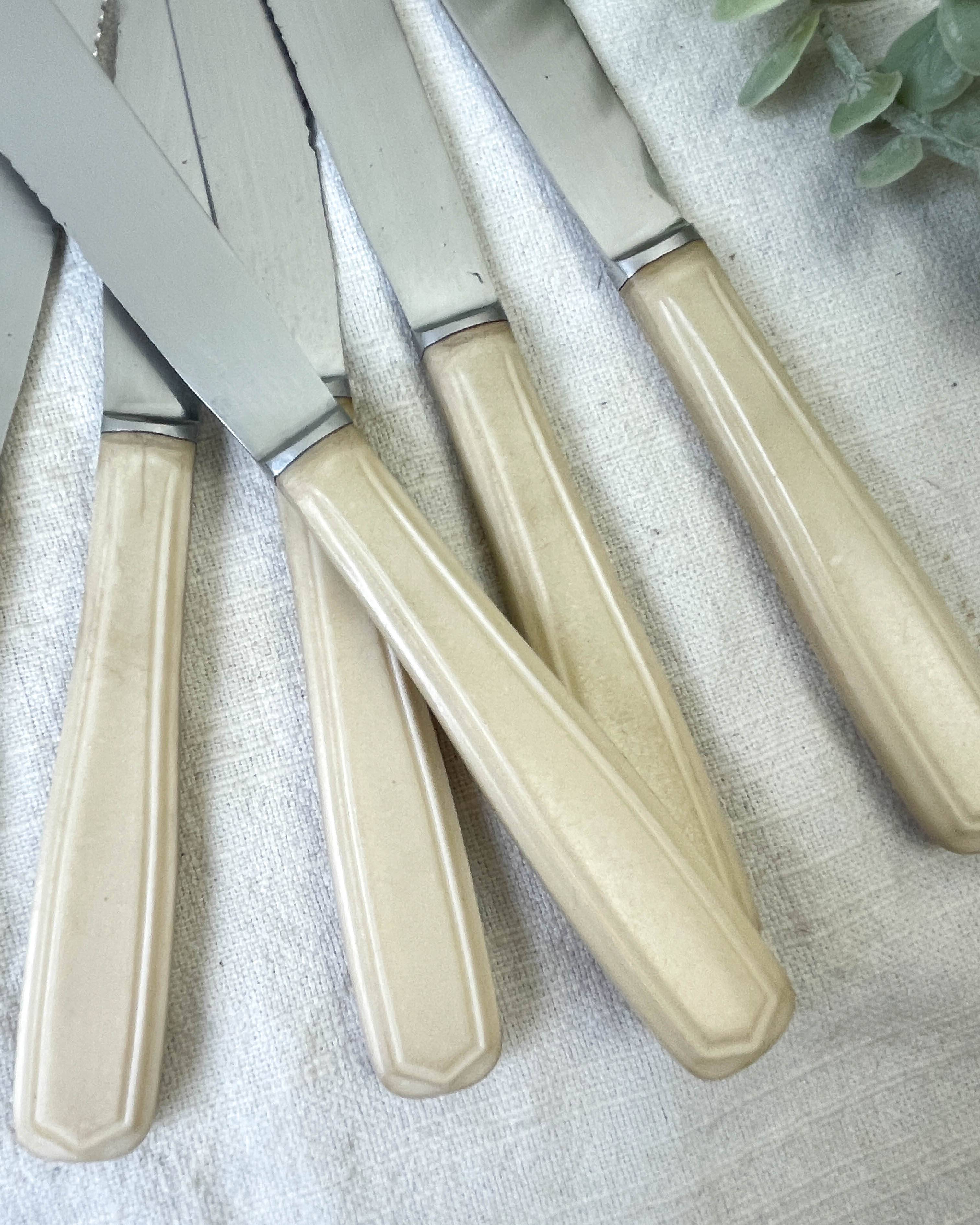 6 vintage Bakelite ivory knives France