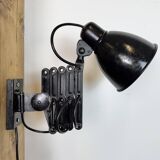 Applique murale industrielle noire à ciseaux, années 1950